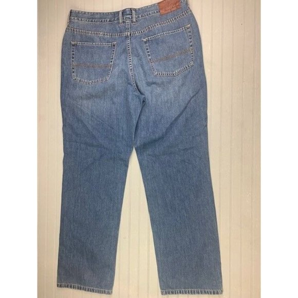 Tommy Bahama Size 38x32 Mens Jeans Med Wash Straight Leg - Picture 3 of 6